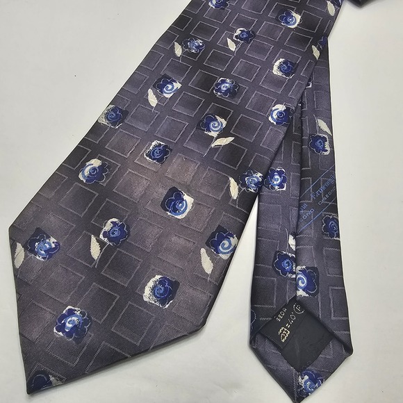 Ermenegildo Zegna Other - Ermenegildo Zegna Disegno Esclusivo Silk Tie Gray Blue Floral‎ Geometric Italy